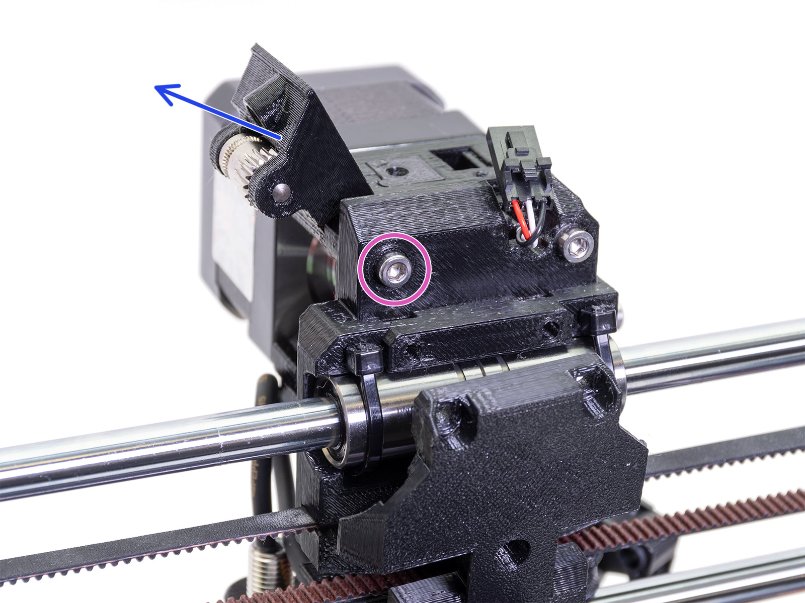 Extruder-body disassembly