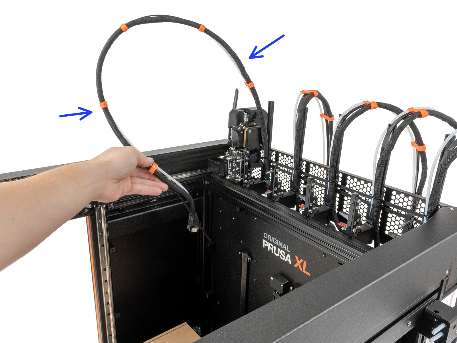 Nextruder cable bundle assembly