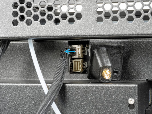 Disconnecting the Nextruder cable