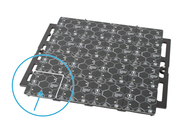 Installing the heatbed tile and connecting it