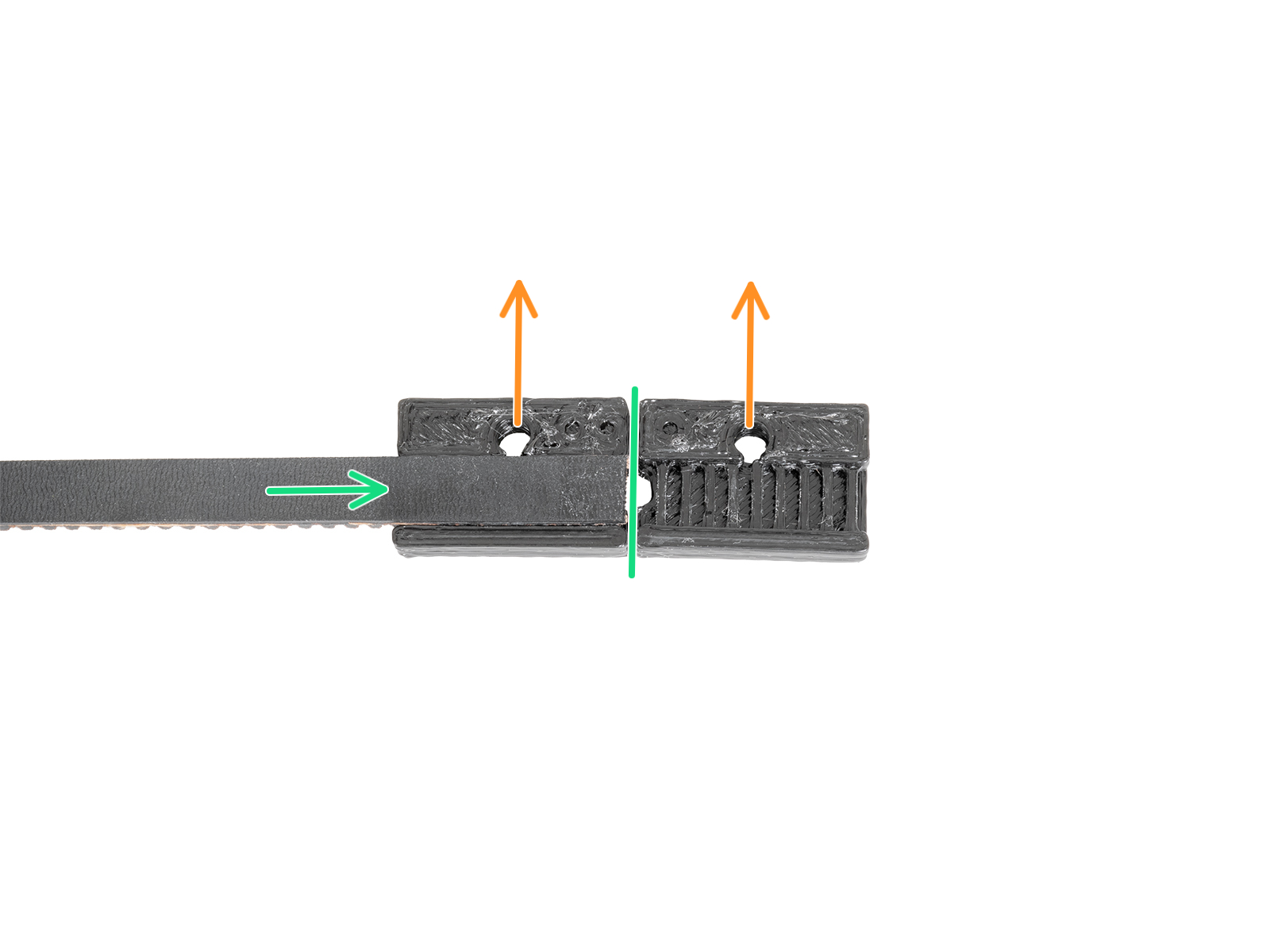 Lower belt attaching: belt clamp