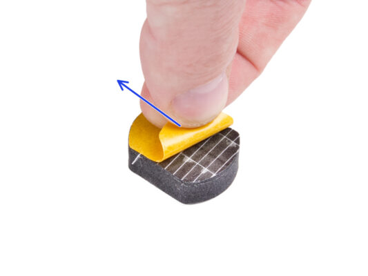 Attaching the anti-vibration pads