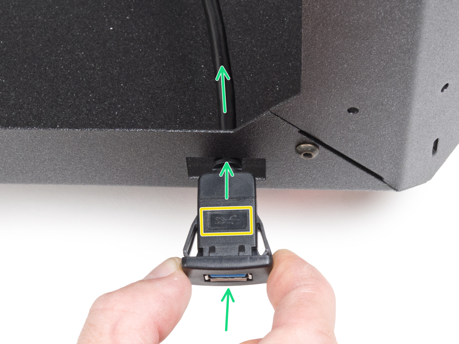 Inserimento del cavo USB