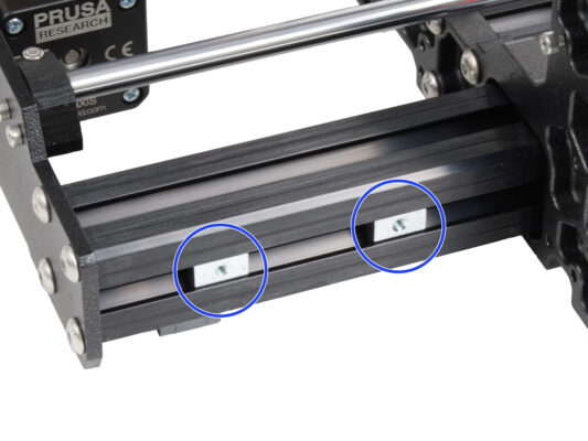 Inserting the M3nEs nuts