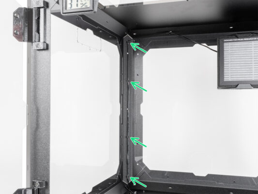 Guidage des câbles des modules complémentaires : câble de filtration