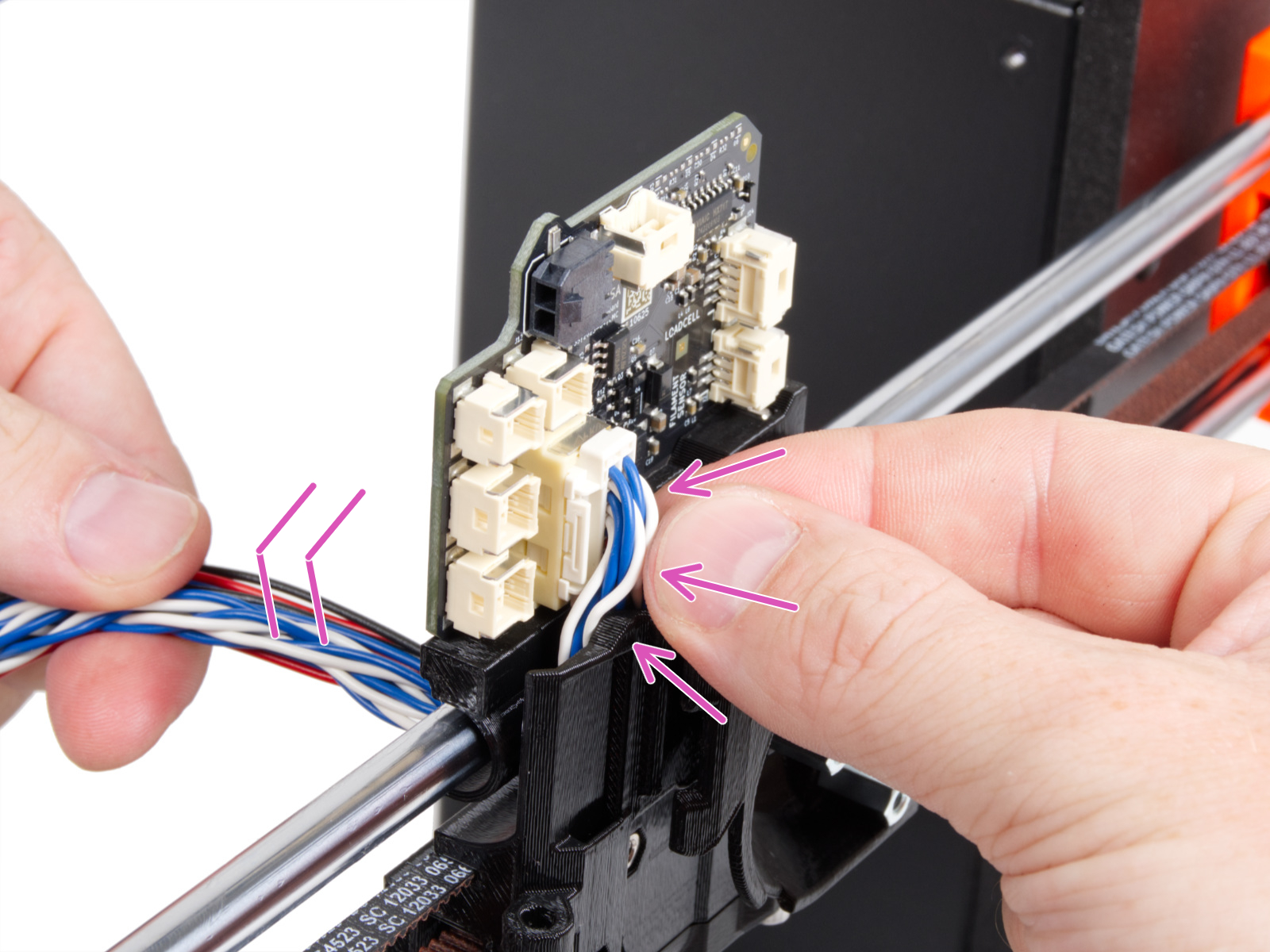 Mounting the extruder main cable