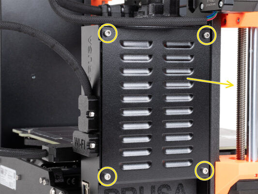 Öffnen der Elektronikbox