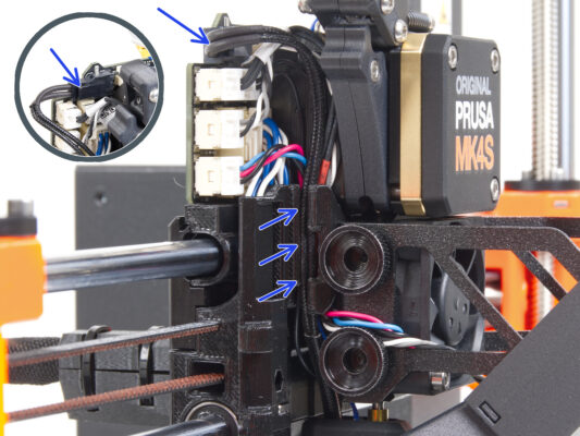 Disconnecting the hotend