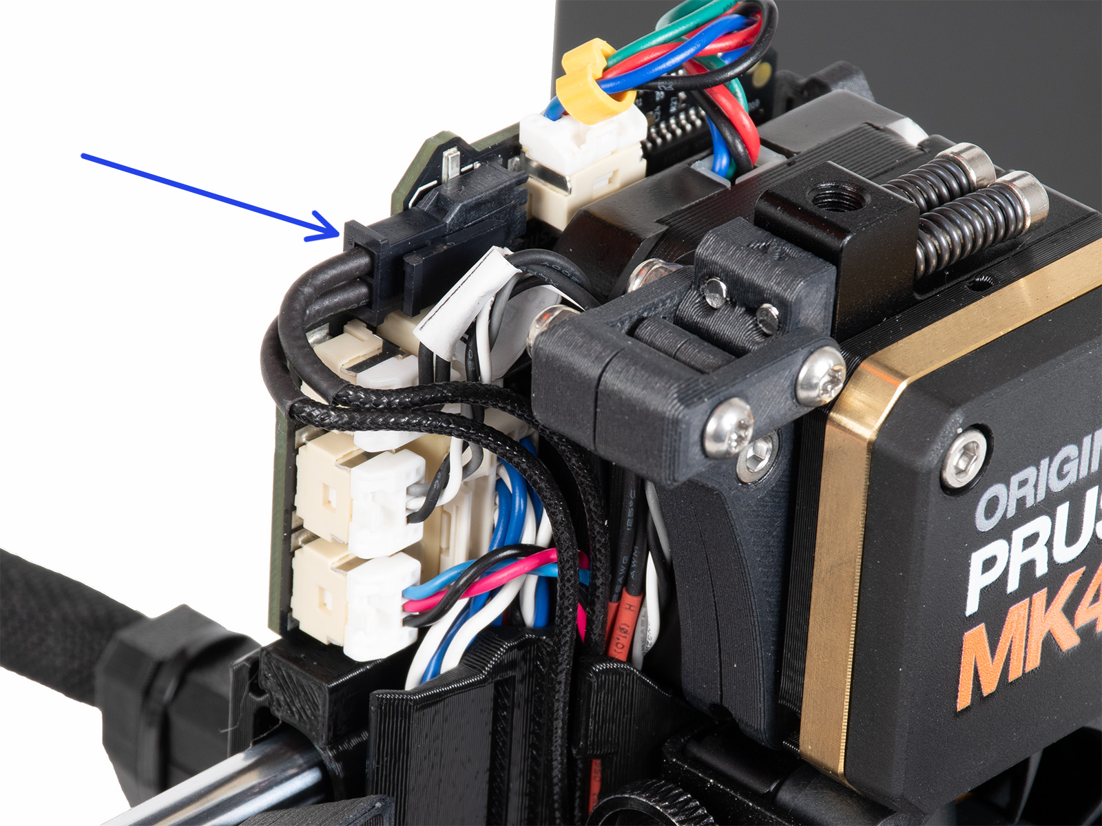 Disconnecting the hotend cables