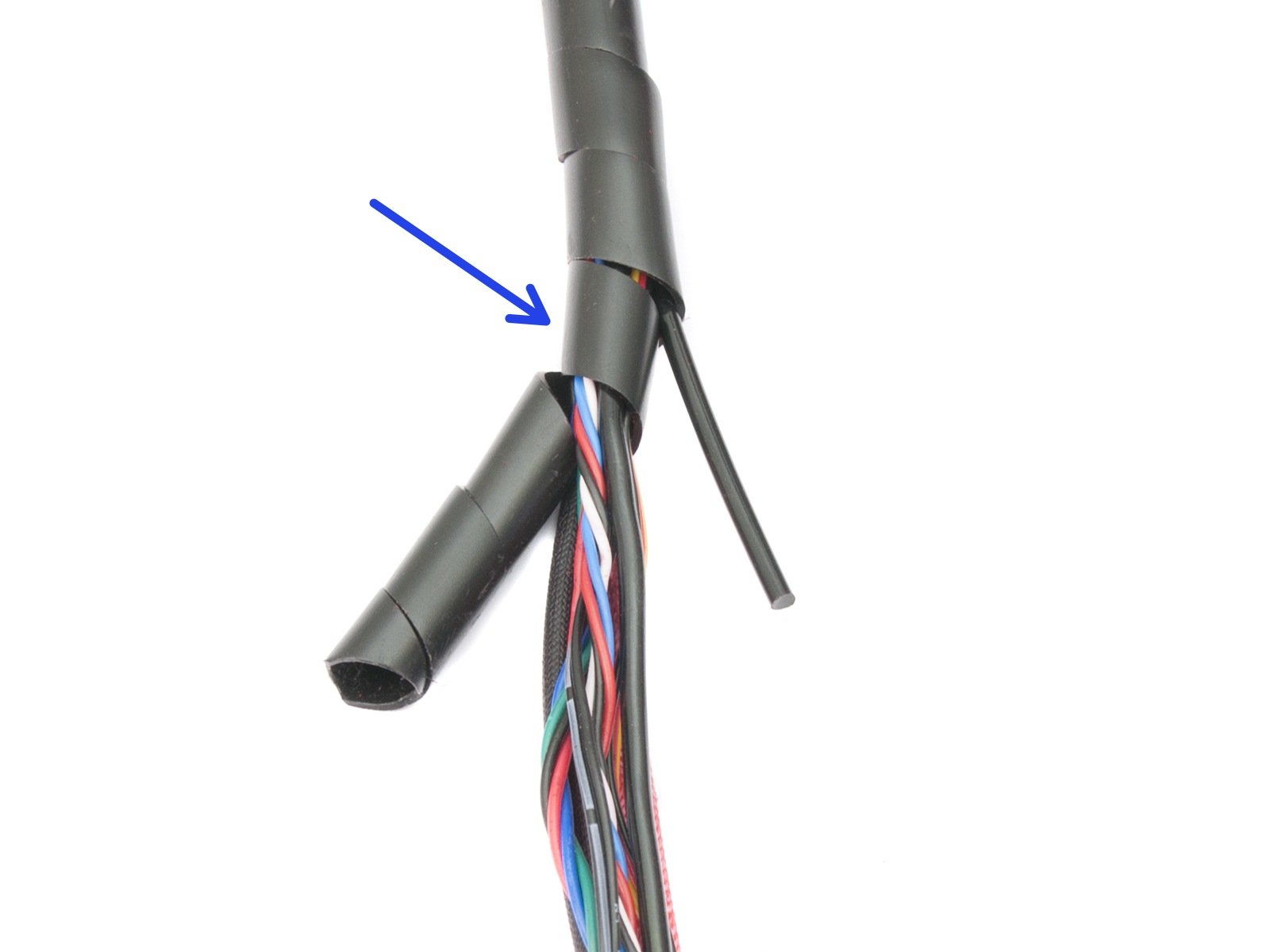 Connexion du faisceau de câbles de l'extrudeur (partie 1)